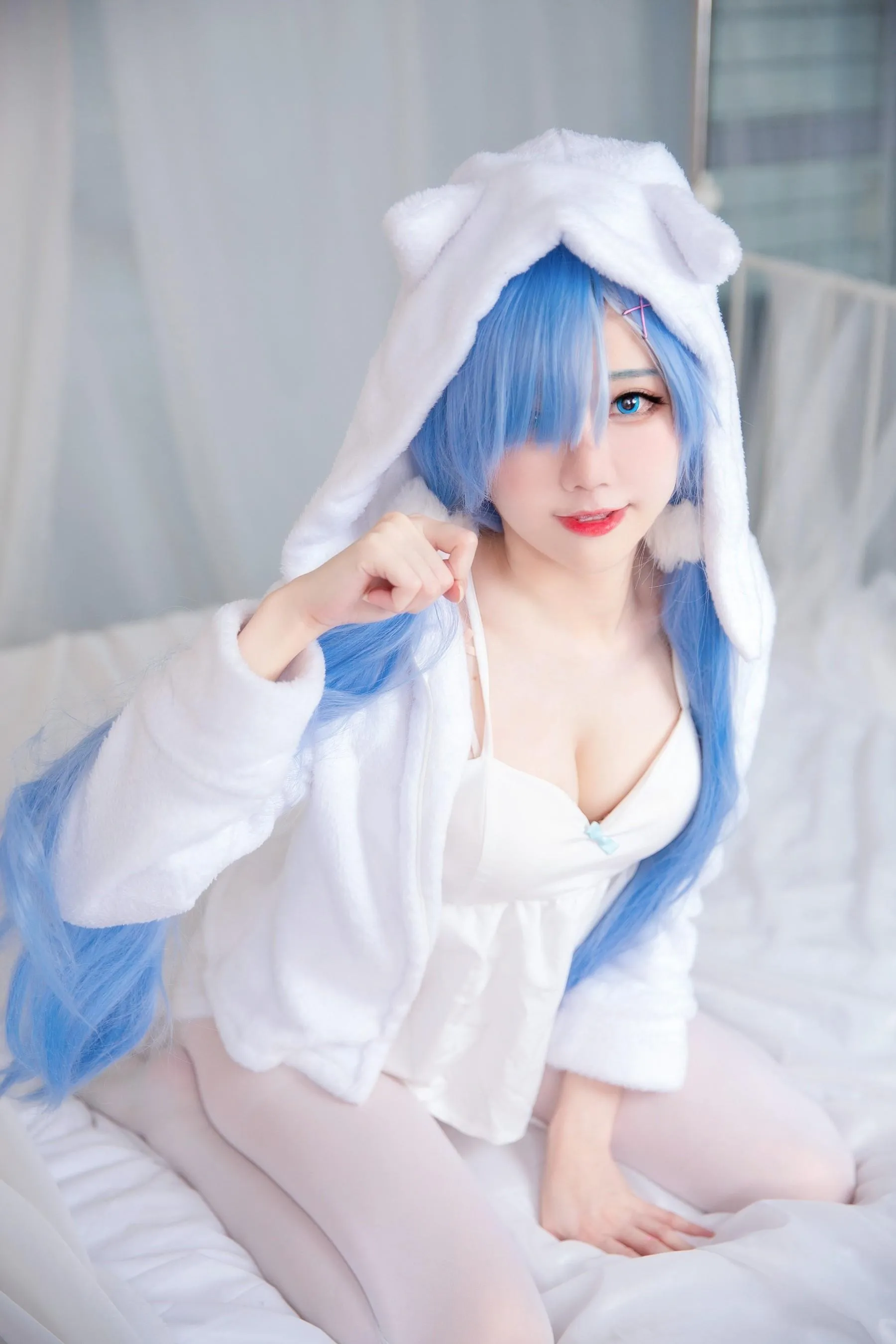 Sally Dorasnow – NO.22 Rem White Kitty [50P]插图5